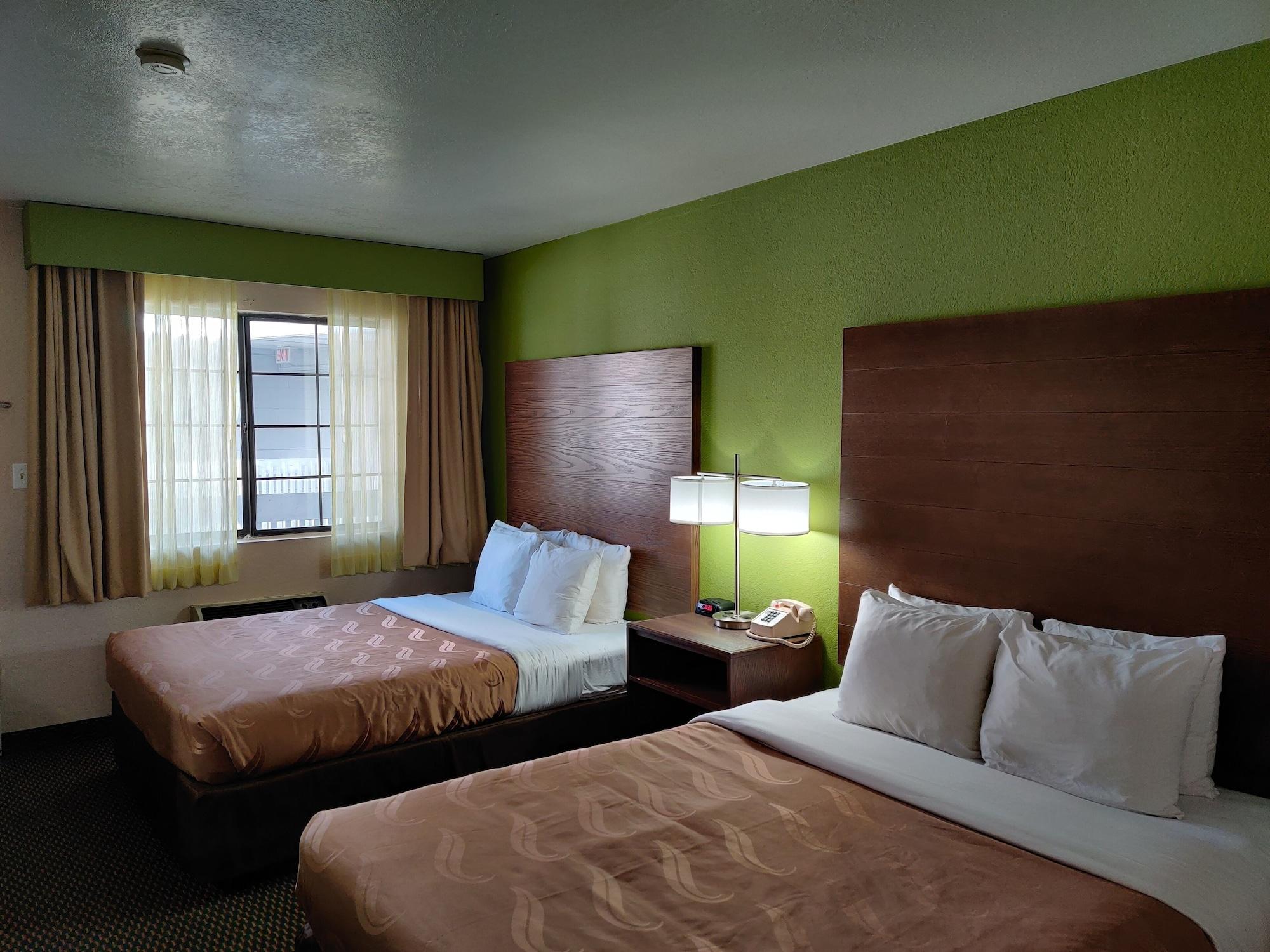 Quality Inn Flagstaff East I-40 Exterior photo