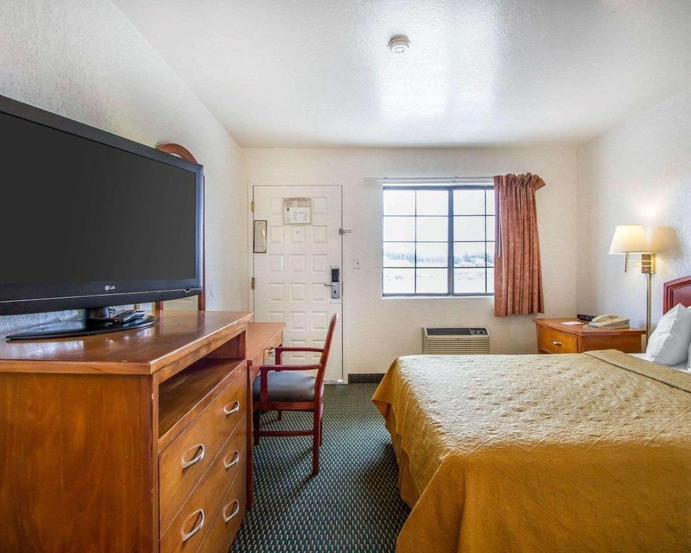 Quality Inn Flagstaff East I-40 Exterior photo