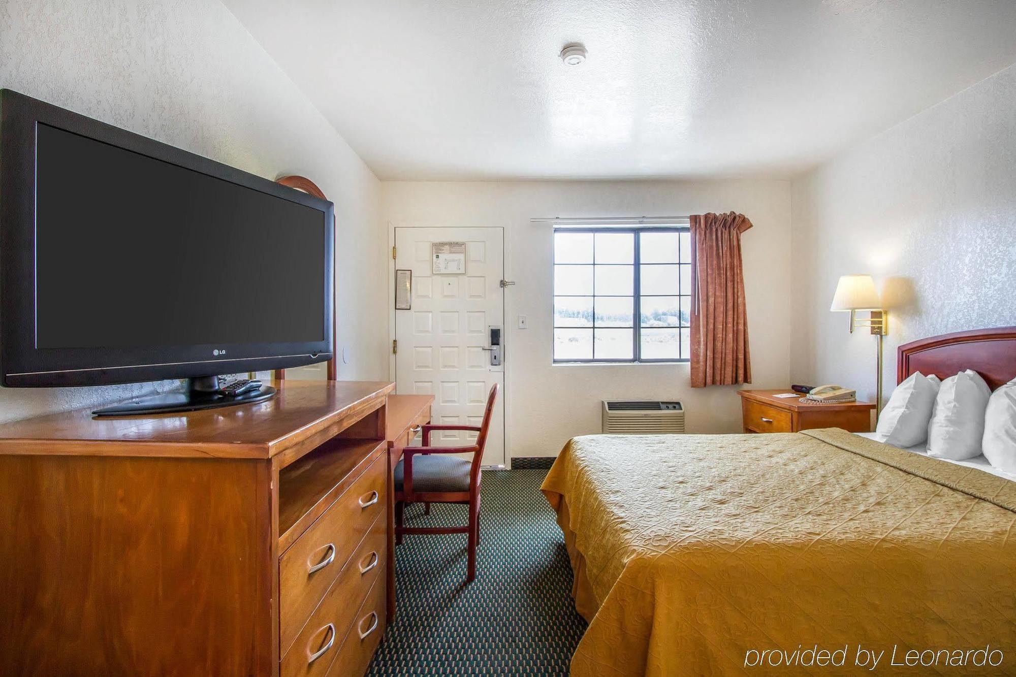 Quality Inn Flagstaff East I-40 Exterior photo